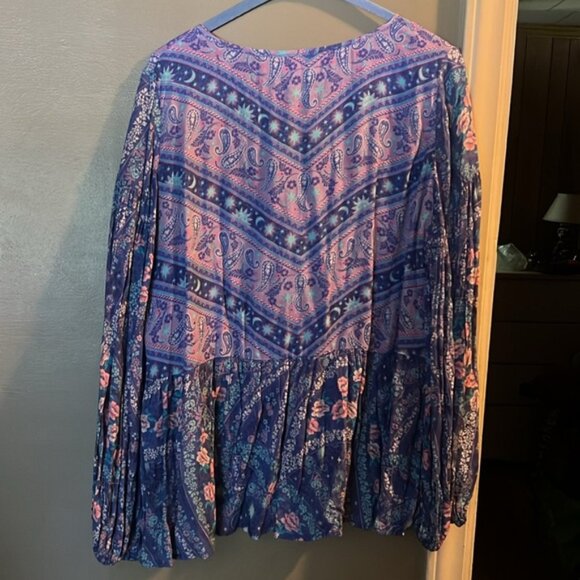 Spell & the Gypsy City Lights blouse  for sale or trade for white gold ring - Picture 6 of 6